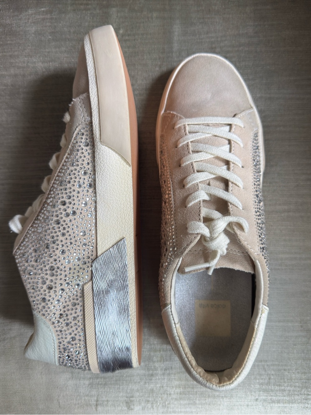 Dolce Vita Zina Crystal Rhinestone Suede Sneakers 8.5 Lace Up Low Top Sparkle